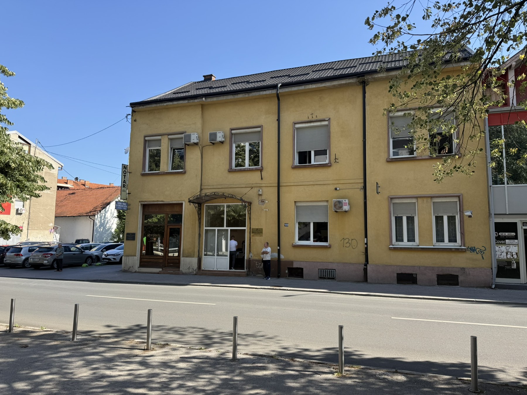 Poslovni prostor - centar - 90 m2